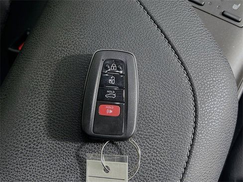 Used 2021 Toyota Camry XSE image 32