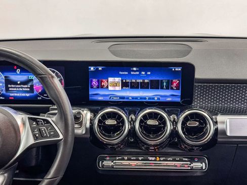 Certified 2026 Mercedes-Benz GLB 250 image 14