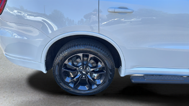 Used 2025 Dodge Durango GT AWD/4WD image 39