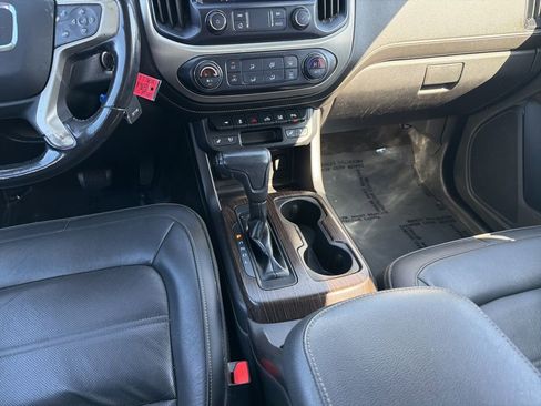 Used 2019 GMC Canyon Denali image 15