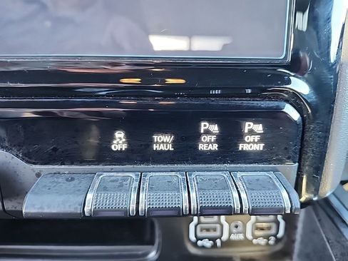 Certified 2024 RAM 1500 Big Horn image 10