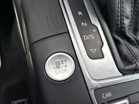 Used 2017 Audi A3 e-tron Premium FWD image 28