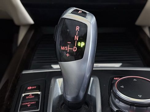 Used 2016 BMW X5 xDrive40e image 41