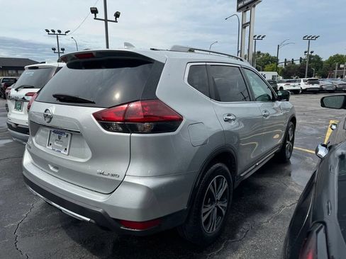 Used 2018 Nissan Rogue SL AWD/4WD image 3