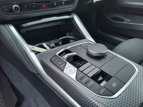 Used 2025 BMW 430i Coupe w/ M Sport Package image 9