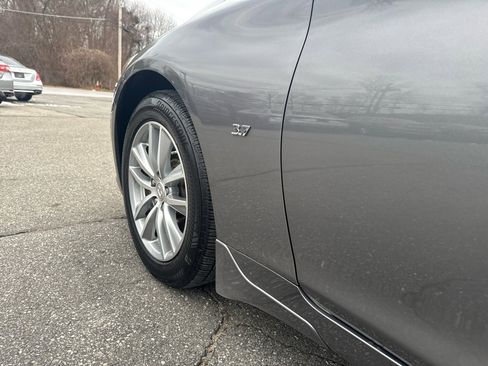 Used 2015 INFINITI Q50 Premium w/ Navigation Package image 15