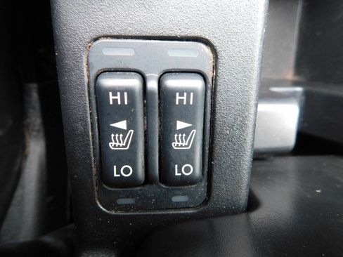 Used 2012 Subaru Forester 2.5X Limited AWD/4WD image 16