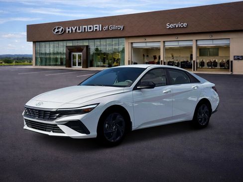 New 2026 Hyundai Elantra Sport FWD image 2