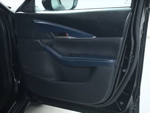 Used 2021 MAZDA CX-30 AWD 2.5 S w/ Select Package image 32