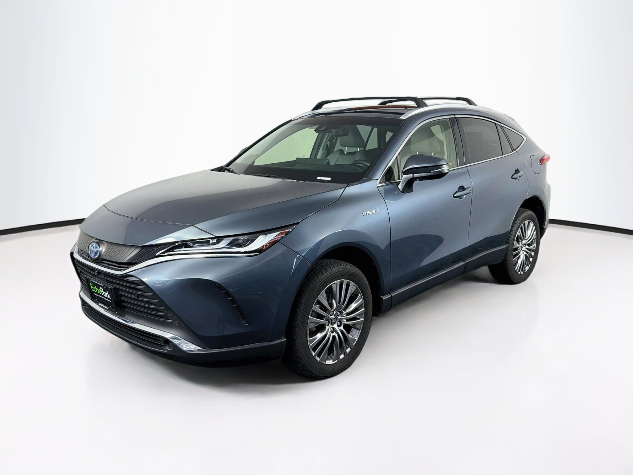 Used 2021 Toyota Venza Limited AWD/4WD image 3
