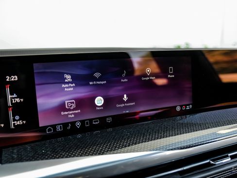 Used 2025 Cadillac Escalade V image 67