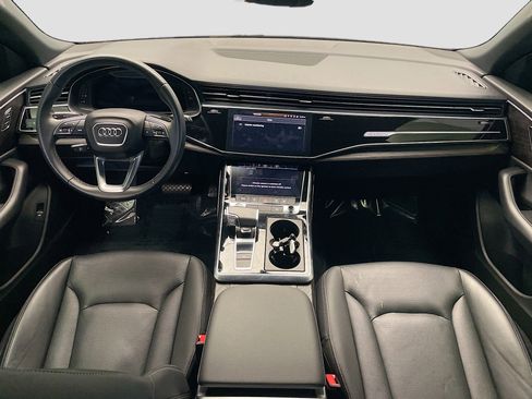 Used 2021 Audi Q8 Premium Plus image 17