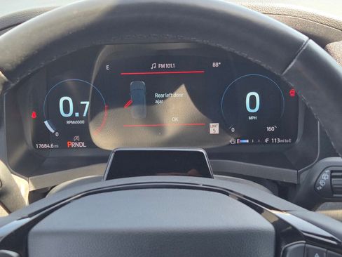 Used 2025 Ford Explorer Platinum w/ LUX Leather Package image 17