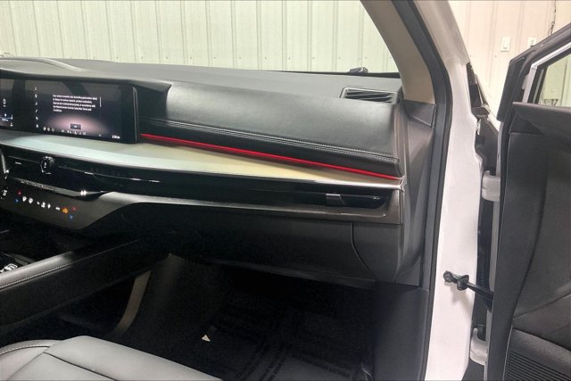 Used 2025 Nissan Murano SL w/ Cargo Package AWD/4WD image 16