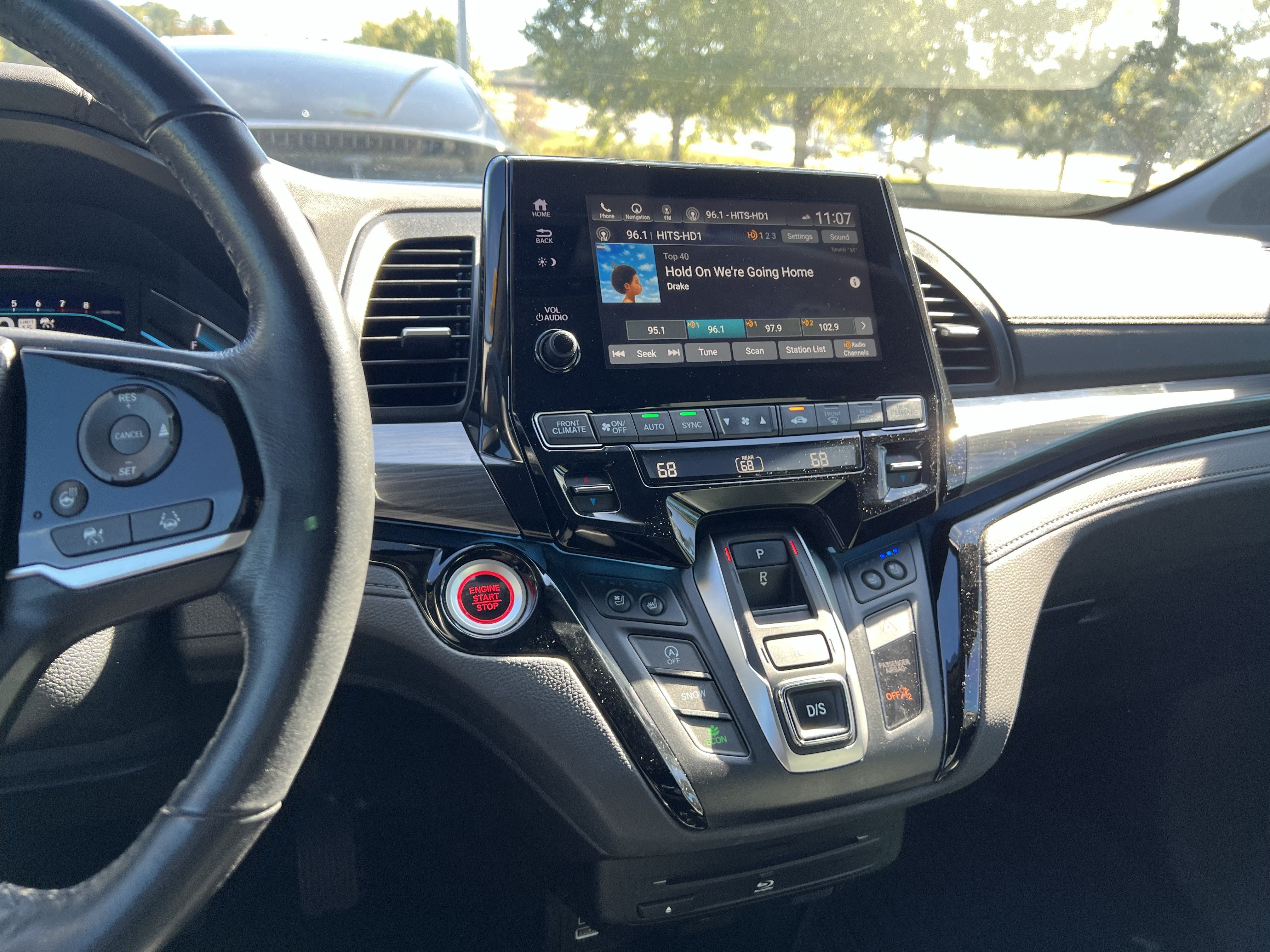 Used 2021 Honda Odyssey Elite image 18