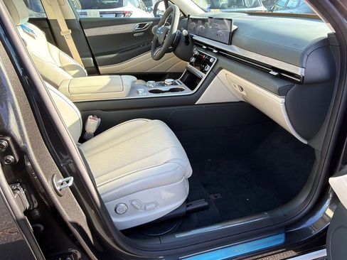 New 2026 Genesis GV80 3.5T Advanced image 13