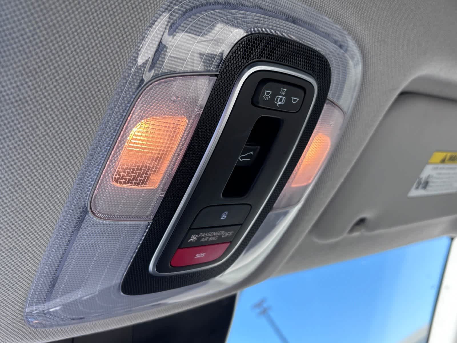 Used 2022 Hyundai Elantra Limited FWD image 20