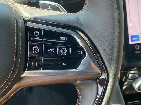 New 2025 Jeep Grand Cherokee Summit image 19