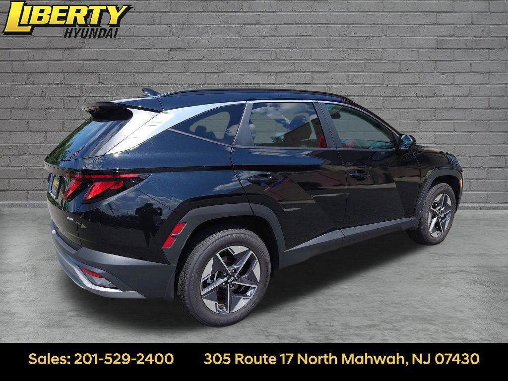 Certified 2026 Hyundai Tucson SEL Plus AWD/4WD image 7