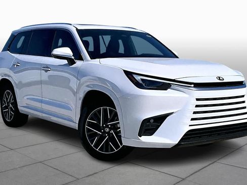 New 2026 Lexus TX 350 AWD image 3
