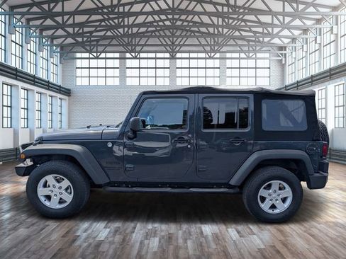 Used 2016 Jeep Wrangler Unlimited Sport w/ Quick Order Package 23S AWD/4WD image 7