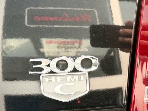 Used 2005 Chrysler 300 C w/ Cold Weather Group RWD image 42