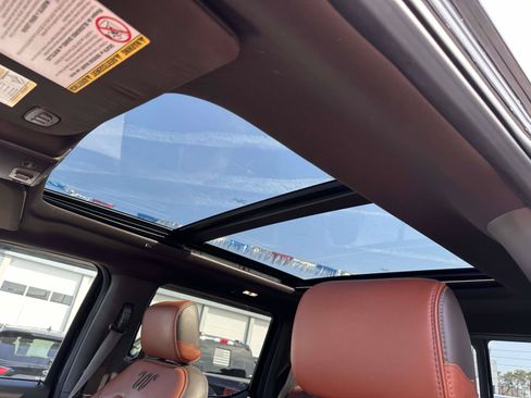 Used 2022 Ford F250 King Ranch w/ King Ranch Ultimate Package AWD/4WD image 13