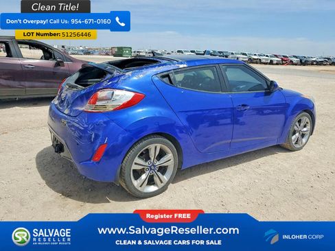 Used 2013 Hyundai Veloster w/ Style Pkg FWD image 4