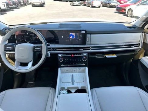 New 2025 Hyundai Santa Fe Calligraphy image 10