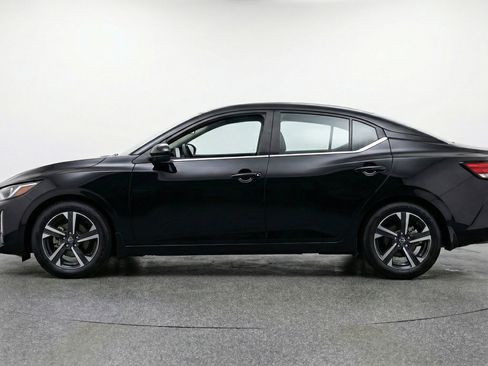 Used 2025 Nissan Sentra SV FWD image 5