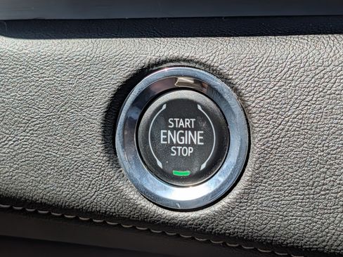Used 2023 Cadillac Escalade Premium Luxury w/ LPO, Floor Liner Package AWD/4WD image 25