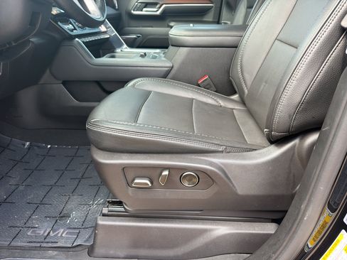 Used 2024 GMC Sierra 2500 Denali w/ Denali Reserve Package AWD/4WD image 15