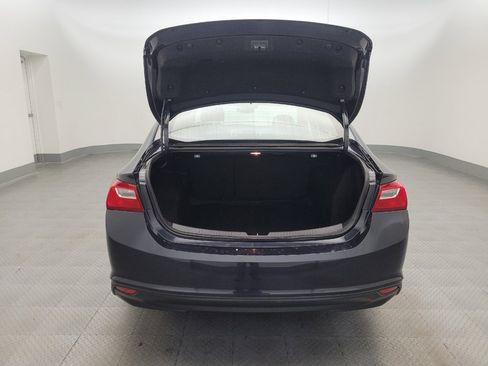 Used 2023 Chevrolet Malibu LT FWD image 29