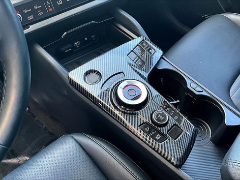 Used 2025 Kia Sportage SX Prestige image 14