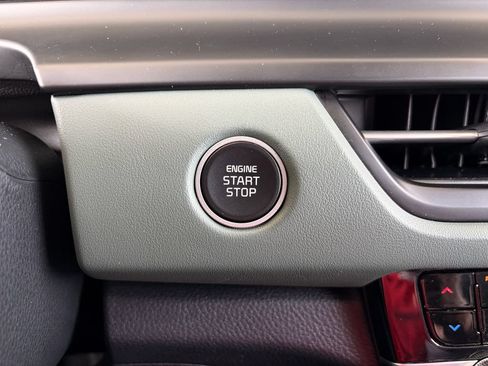 Used 2024 Kia Seltos SX w/ SX Sunroof Package AWD/4WD image 28