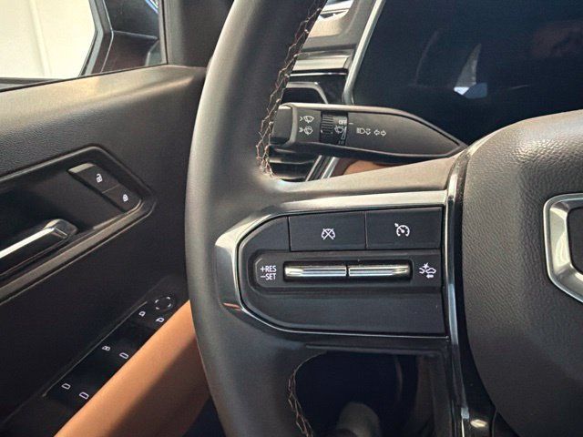 Used 2025 GMC Canyon AT4 AWD/4WD image 30