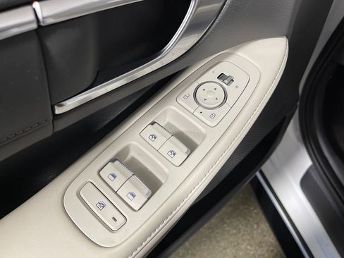 Certified 2022 Hyundai Sonata Limited image 18