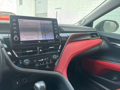 Used 2022 Toyota Camry XSE w/ Navigation Package FWD image 17