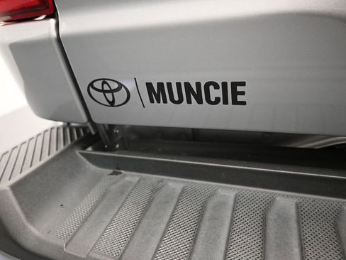 Used 2021 Ford F150 XLT w/ Equipment Group 302A High image 41