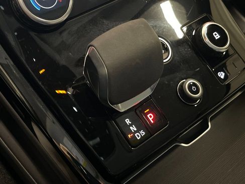 Used 2023 Land Rover Range Rover Sport SE Dynamic image 25