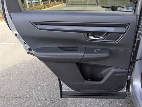 Certified 2023 Honda CR-V Sport image 33