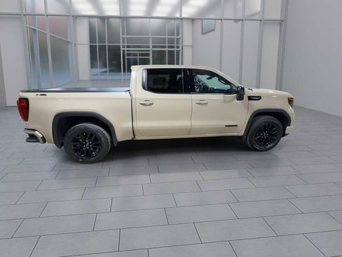 Used 2022 GMC Sierra 1500 Elevation w/ Preferred Package image 9
