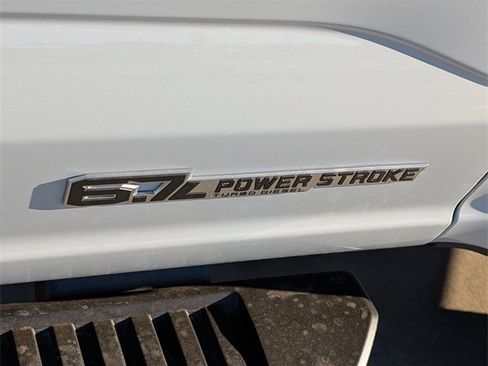 New 2026 Ford F250 Lariat w/ Lariat Premium Package image 6