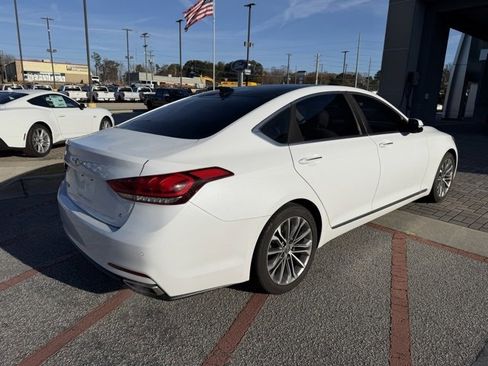 Used 2015 Hyundai Genesis 3.8 w/ Option Group 03 image 4