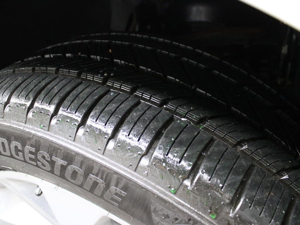 Used 2023 Ford F150 Limited AWD/4WD image 9