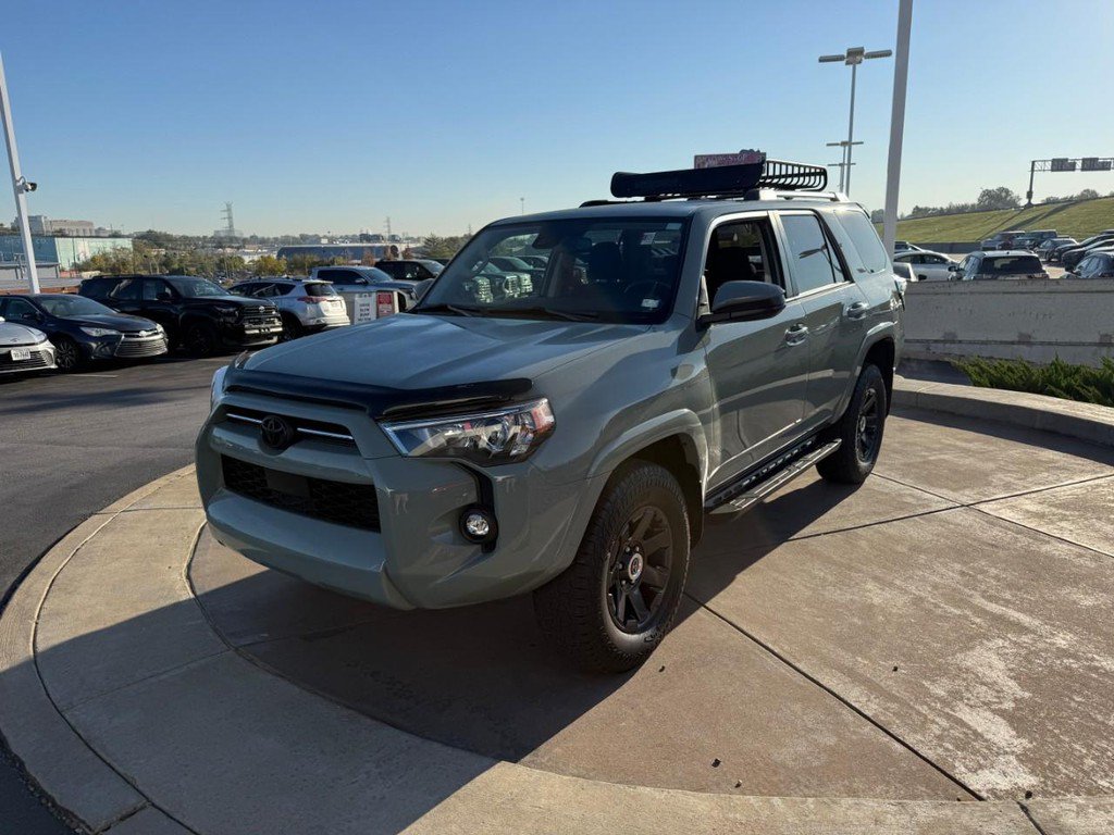 Used 2022 Toyota 4Runner Trail Special Edition AWD/4WD image 10
