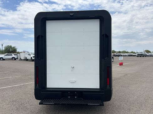 Used 2023 Chevrolet Brightdrop 600 w/ Active Safety Package 2 AWD/4WD image 5