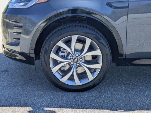 New 2026 Land Rover Discovery Sport Landmark AWD/4WD image 34