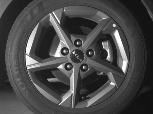 Used 2025 Kia K4 FWD image 13