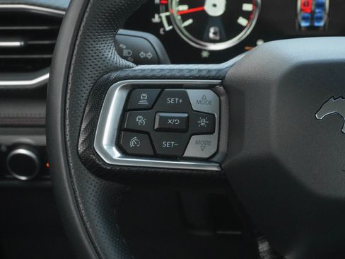 Used 2025 Ford Mustang GT Premium RWD image 20